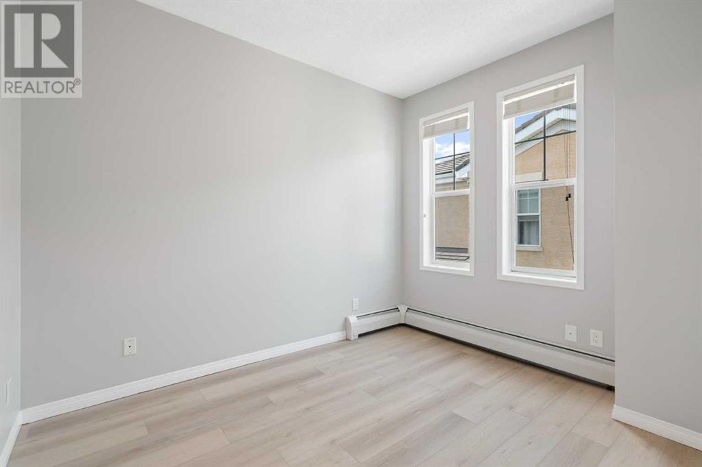 Single Family House for Sale in    Street SW Shawnee Slopes Calgary 