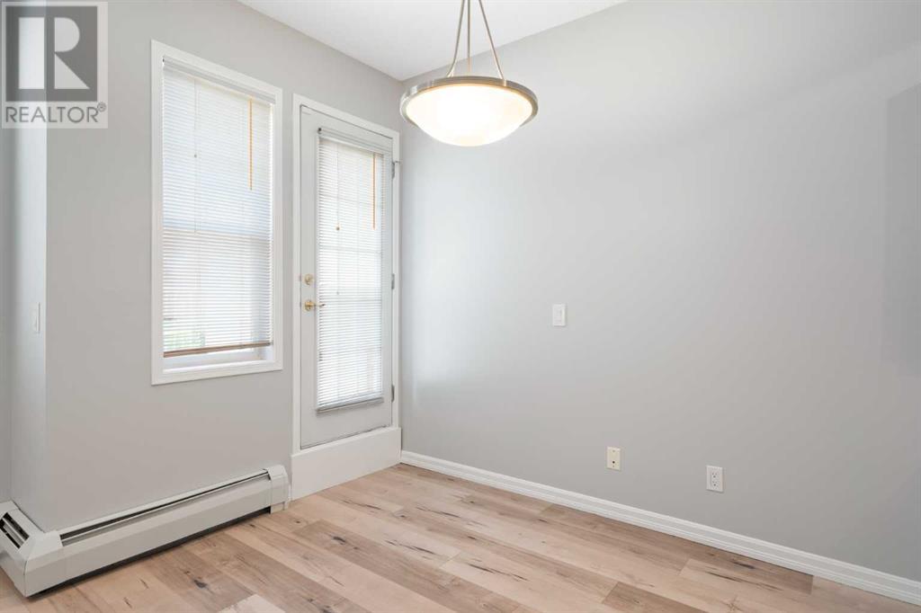 Single Family House for Sale in    Street SW Shawnee Slopes Calgary 