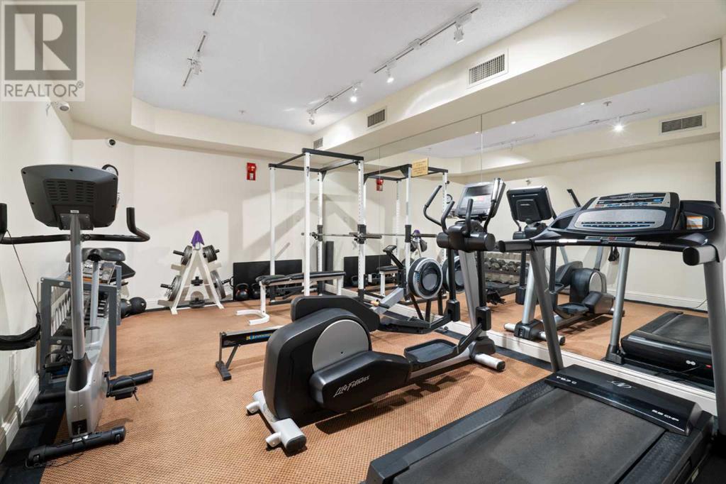 Single Family House for Sale in    Street SW Shawnee Slopes Calgary 