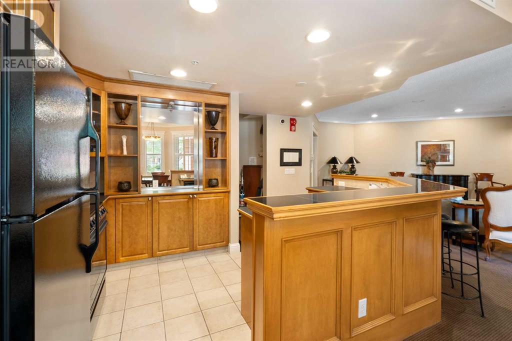 Single Family House for Sale in    Street SW Shawnee Slopes Calgary 