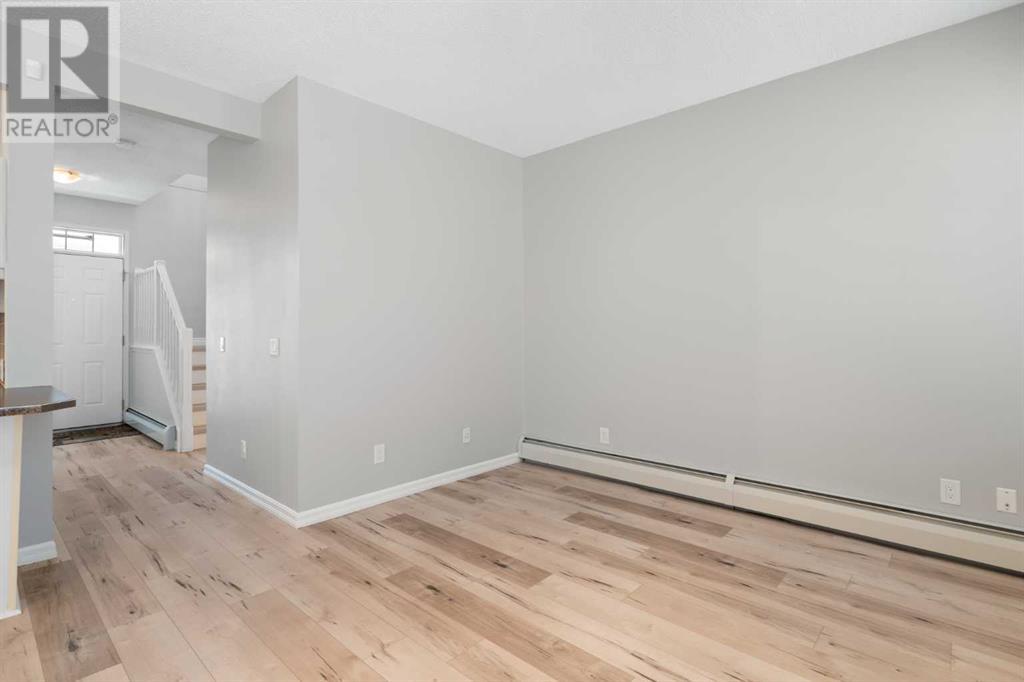 Single Family House for Sale in    Street SW Shawnee Slopes Calgary 