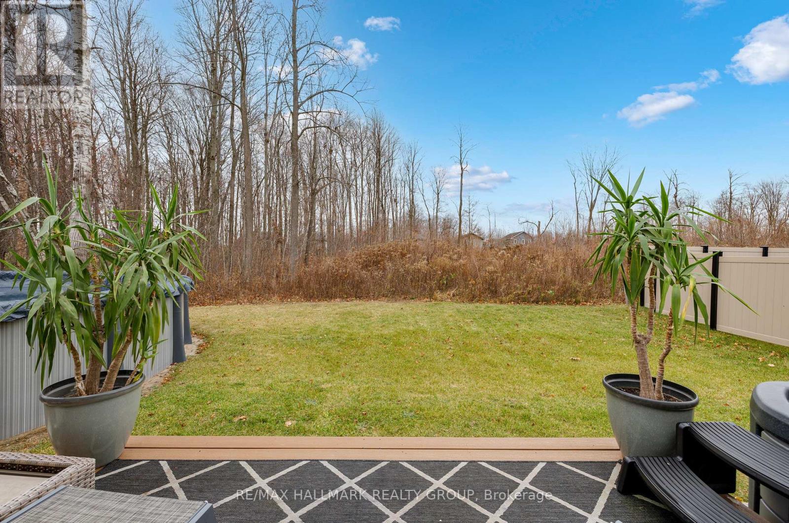 Photo 33 of 1077 Shearer Drive, Brockville ON