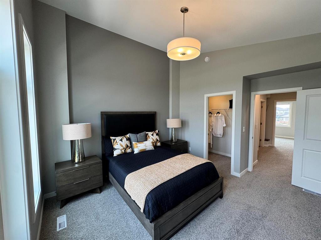 Photo 6 of 558 Couture Crescent, Winnipeg MB