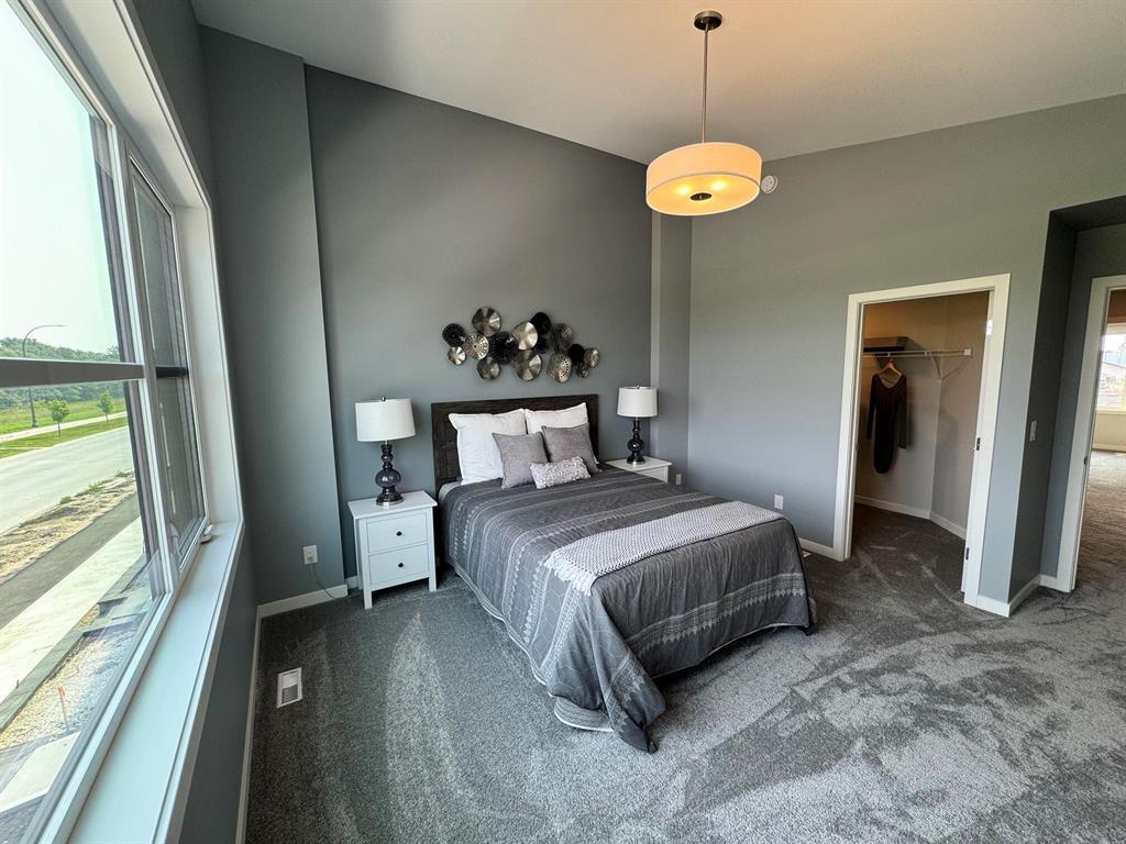 Photo 17 of 546 Couture Crescent, Winnipeg MB