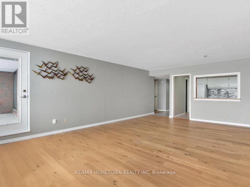 Photo 23 of 211 55 Water Street E, Brockville ON