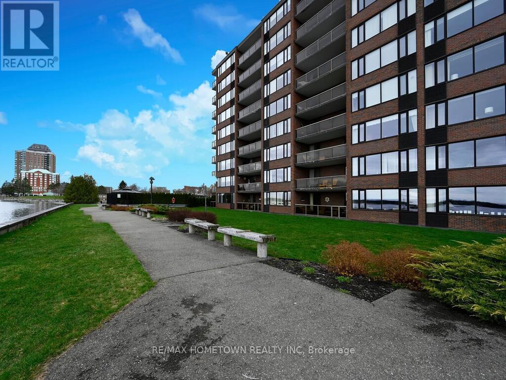 Photo 4 of 211 55 Water Street E, Brockville ON