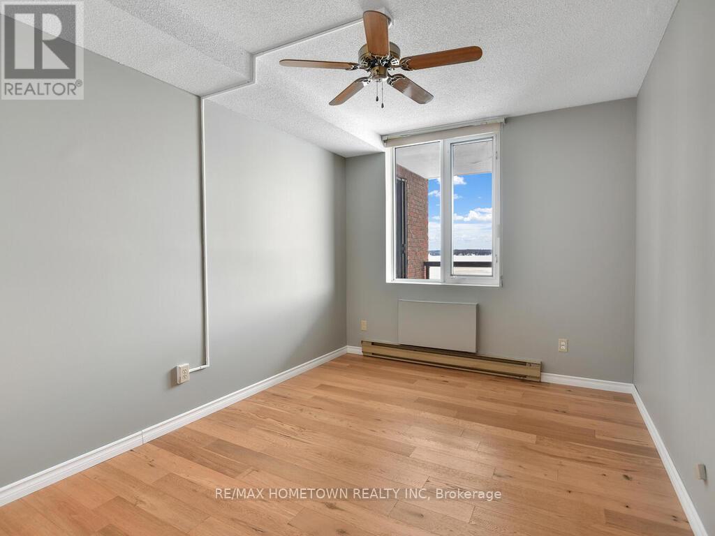 Photo 41 of 211 55 Water Street E, Brockville ON