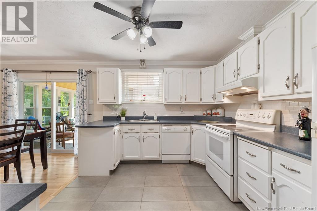 Photo 4 of 75 Candlewood Drive, Moncton NB