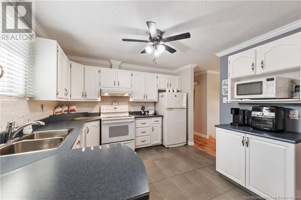 Photo 5 of 75 Candlewood Drive, Moncton NB