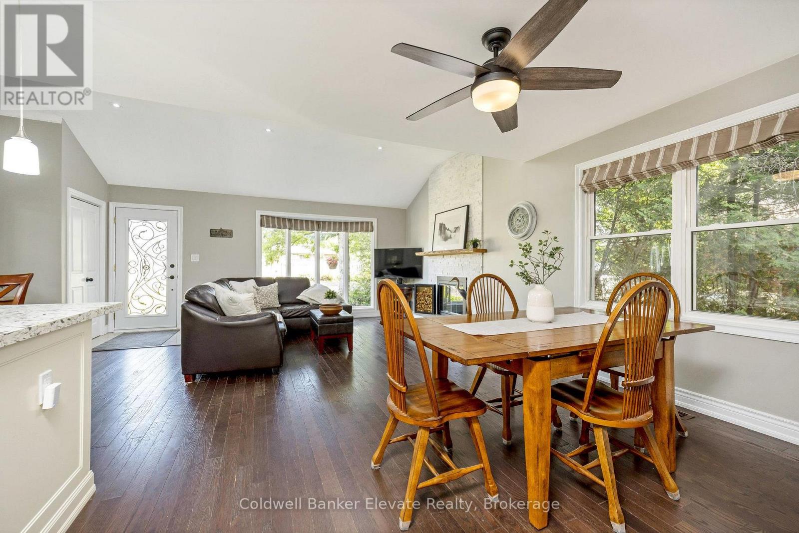 Photo 13 of 3 Lorne Street, Erin ON