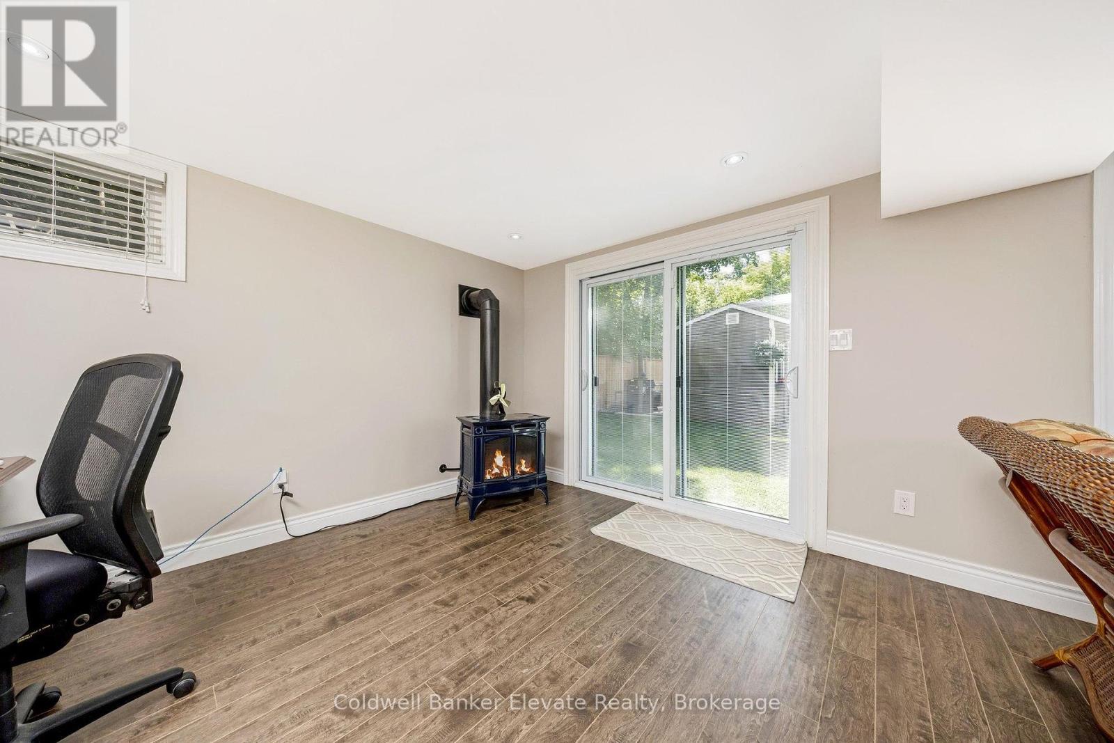 Photo 32 of 3 Lorne Street, Erin ON