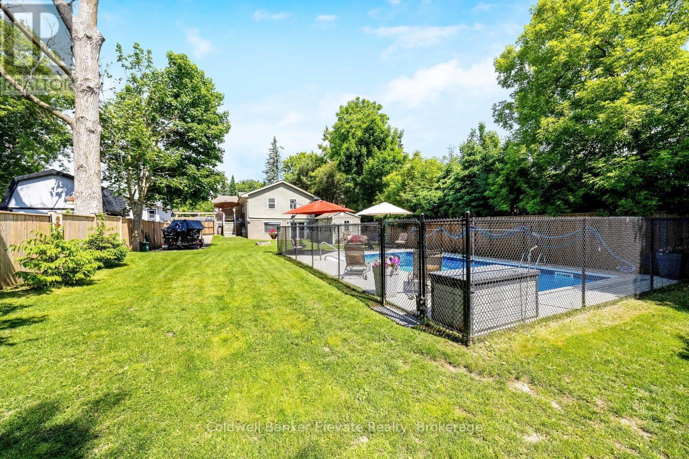 Photo 41 of 3 Lorne Street, Erin ON