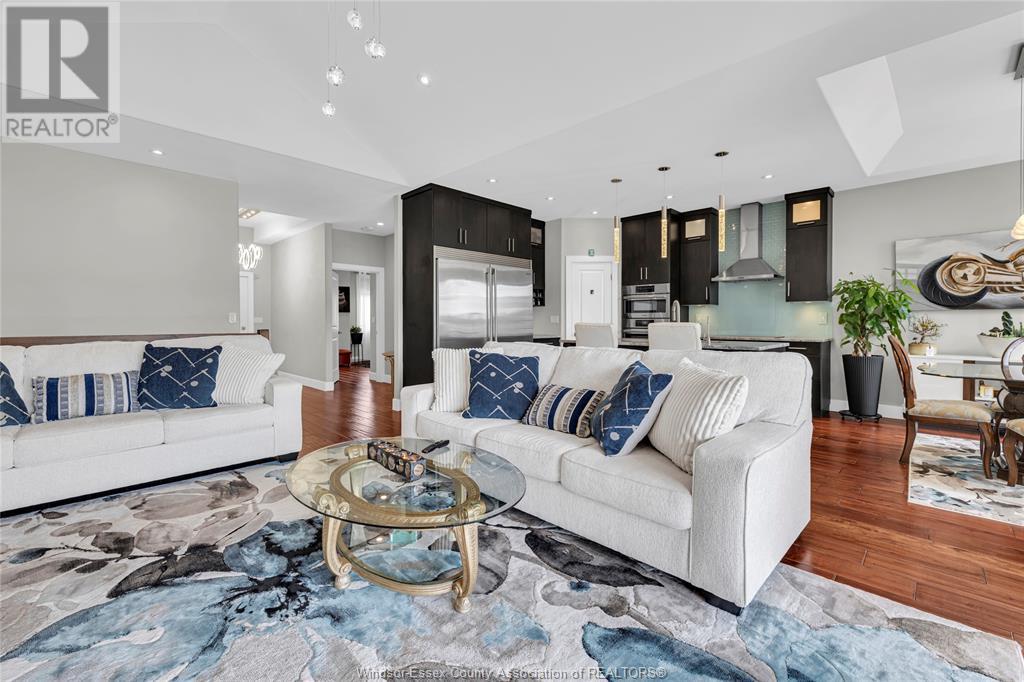 Photo 5 of 1835 Dominion Boulevard, Windsor ON