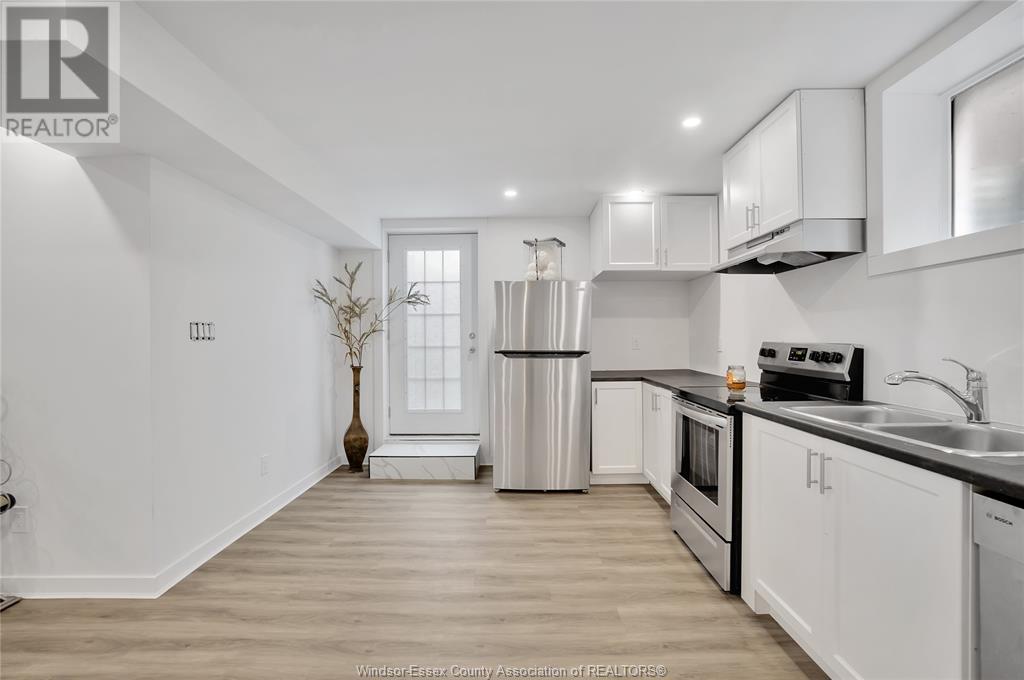 Photo 31 of 1835 Dominion Boulevard, Windsor ON