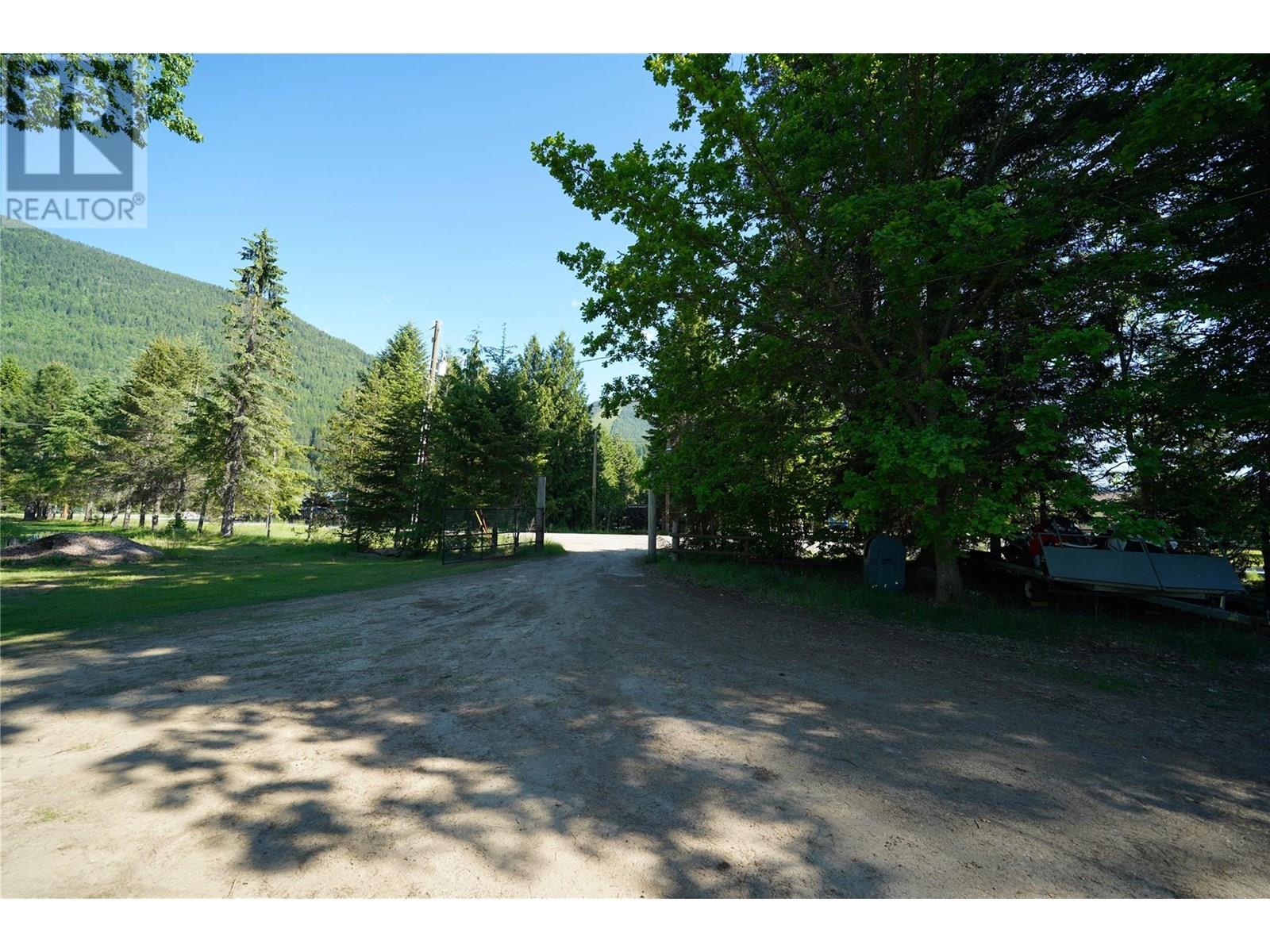 Photo 91 of 1062 Scamp Road, Glade BC