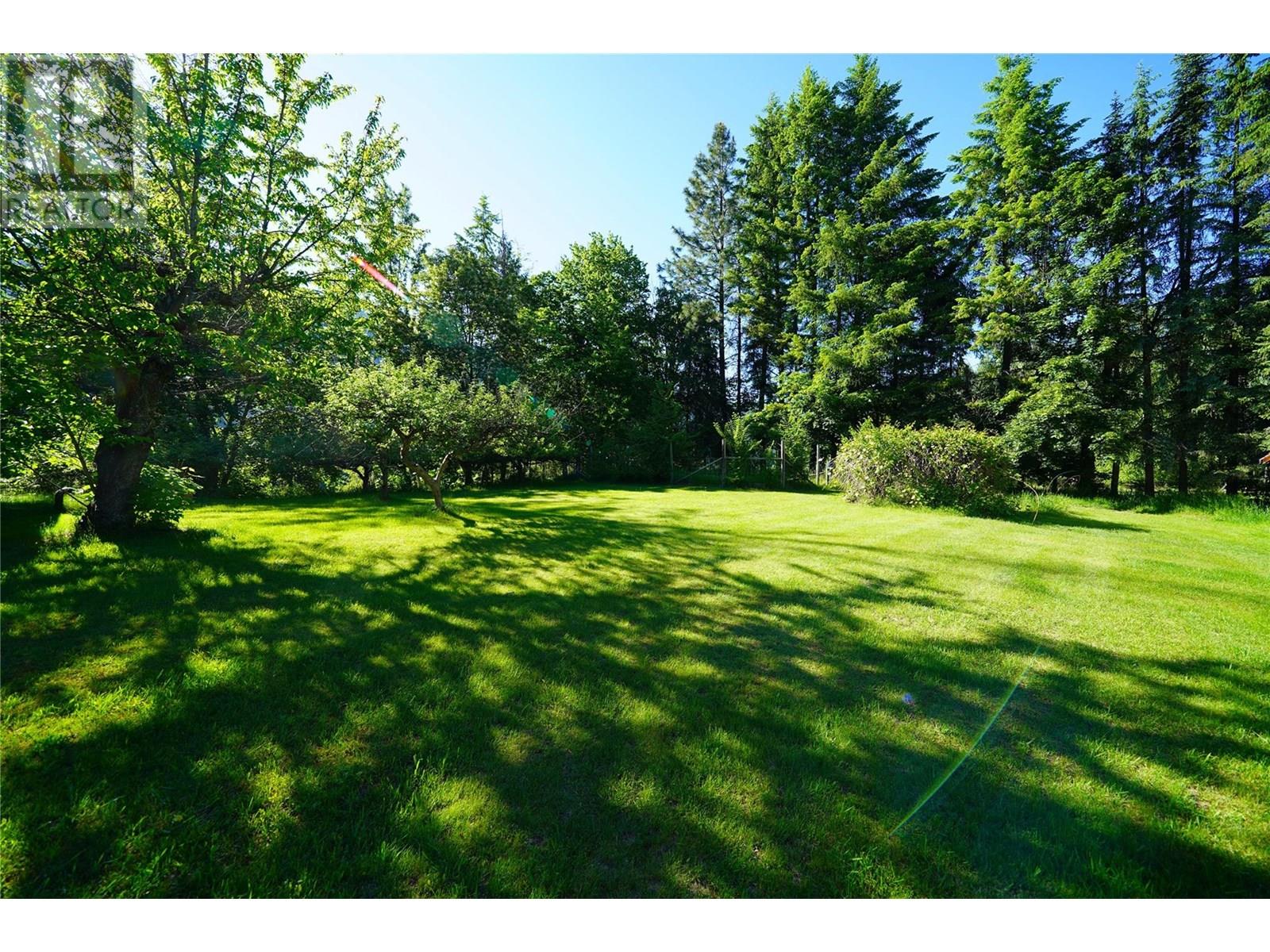 Photo 33 of 1062 Scamp Road, Glade BC