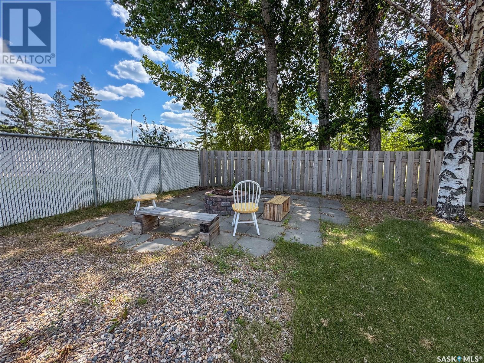 Photo 8 of 1699 Allbright Crescent, Prince Albert SK