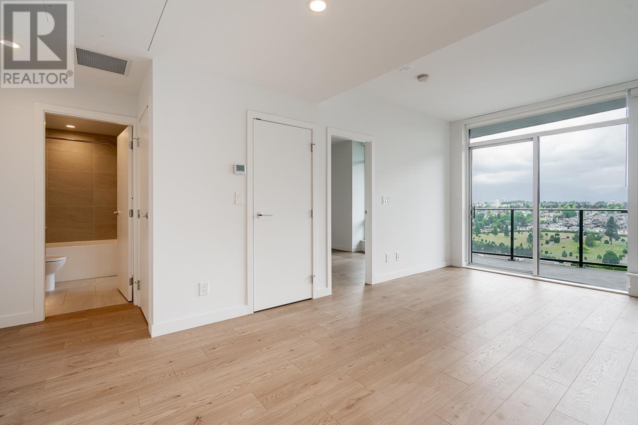 Photo 7 of 2605 2181 Madison Avenue, Burnaby BC