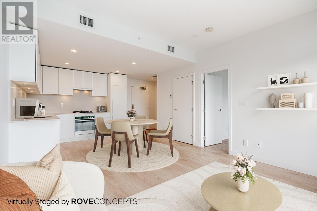 Photo 9 of 2605 2181 Madison Avenue, Burnaby BC