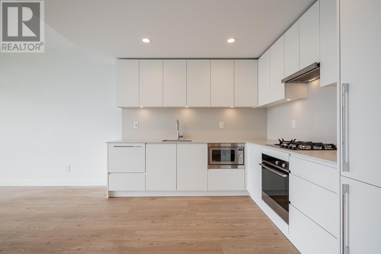 Photo 11 of 2605 2181 Madison Avenue, Burnaby BC