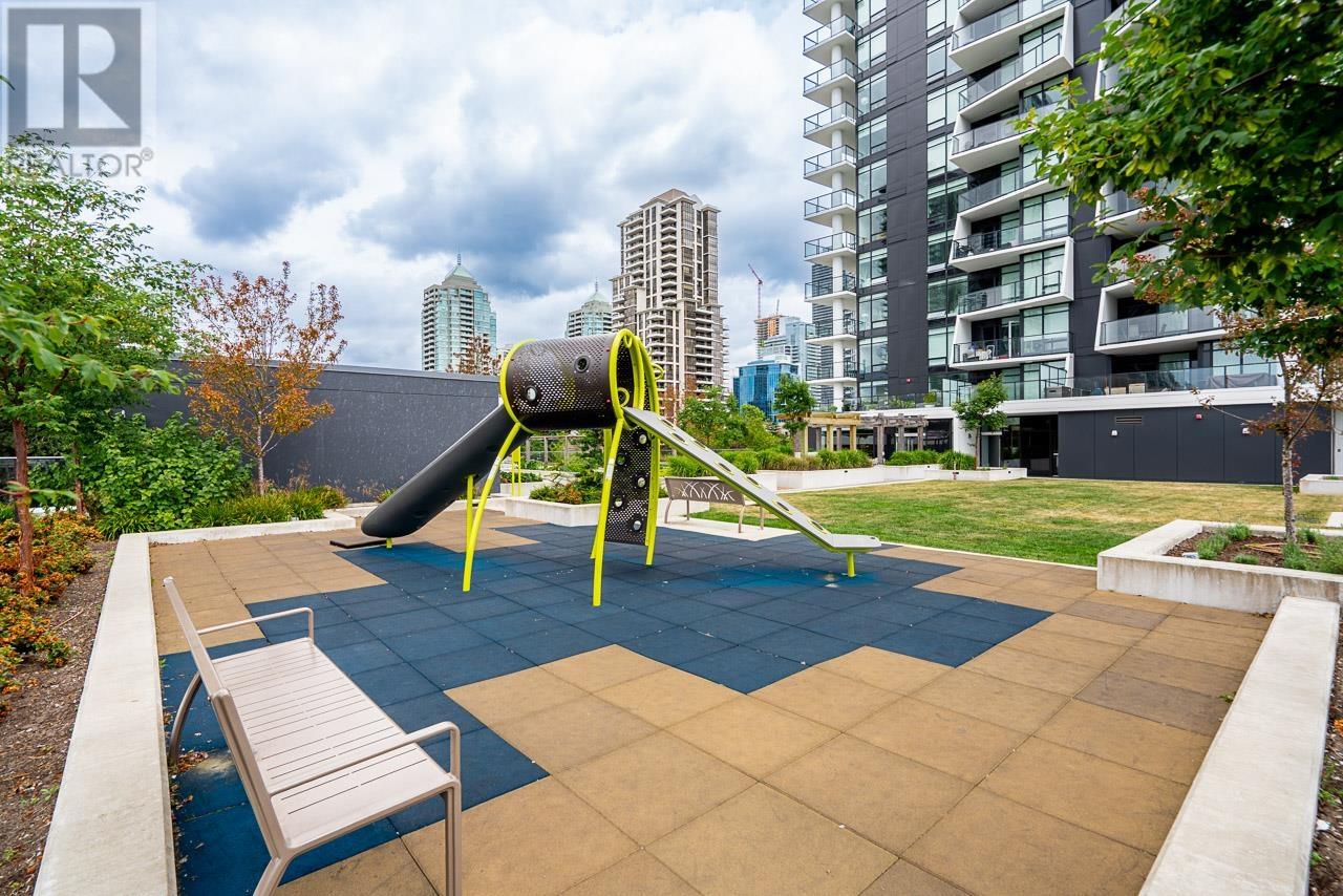 Photo 35 of 2605 2181 Madison Avenue, Burnaby BC