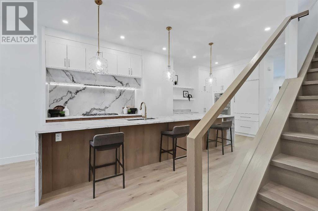 Single Family House for Sale in   Avenue NW West Hillhurst Calgary 