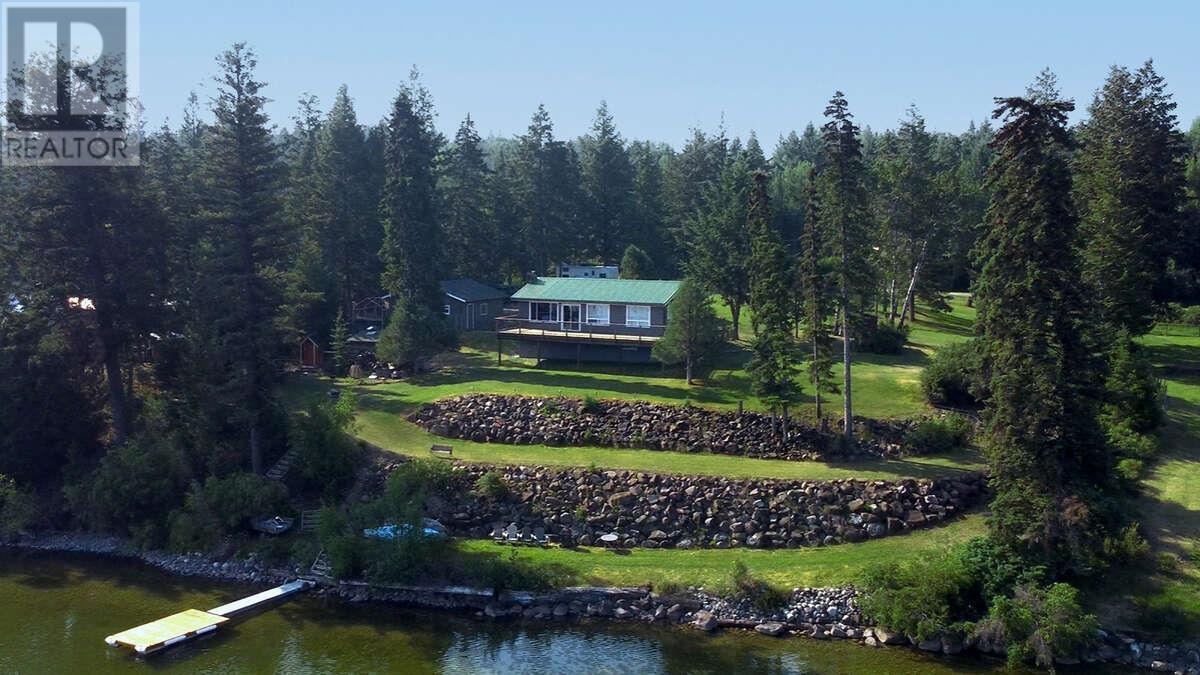 4803 LAKEVIEW ROAD, Lac La Hache