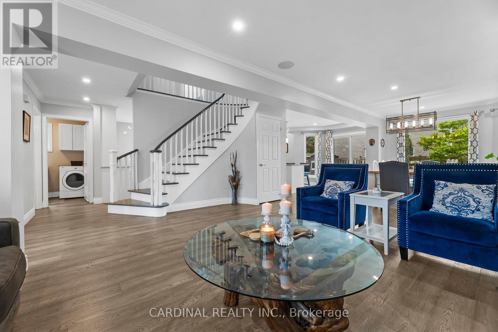 Photo 1 of 124 Avondale Drive, Clarington ON