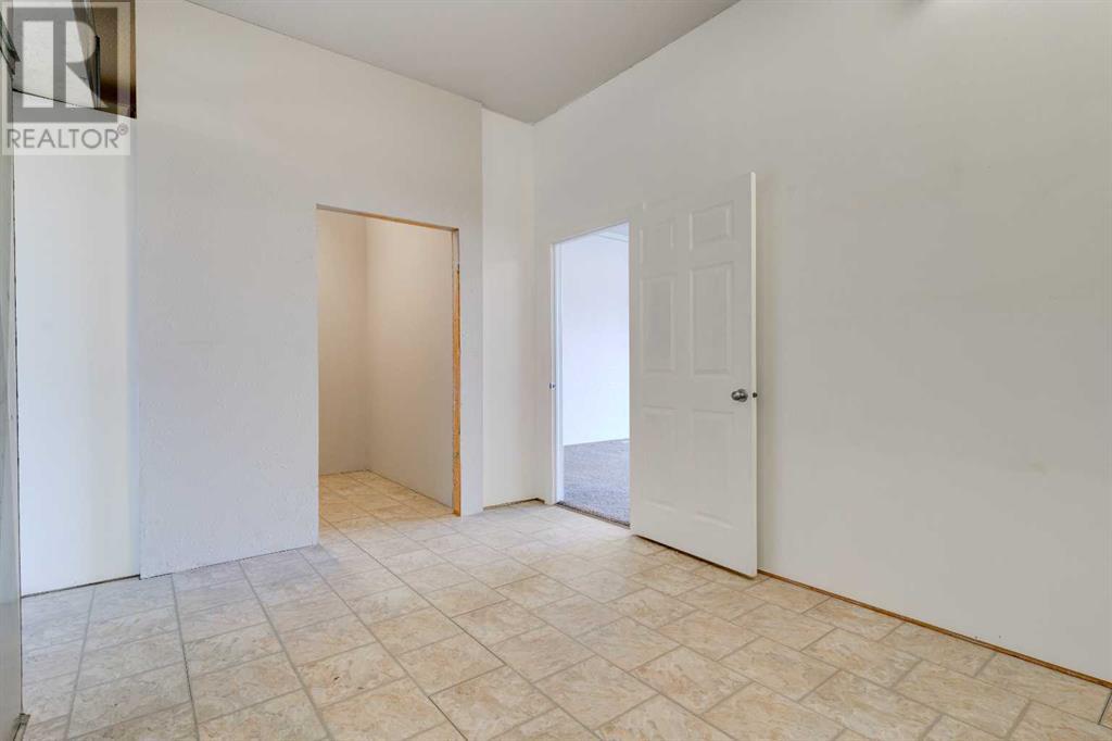 Photo 16 of 104 10920 84 Avenue, Grande Prairie AB