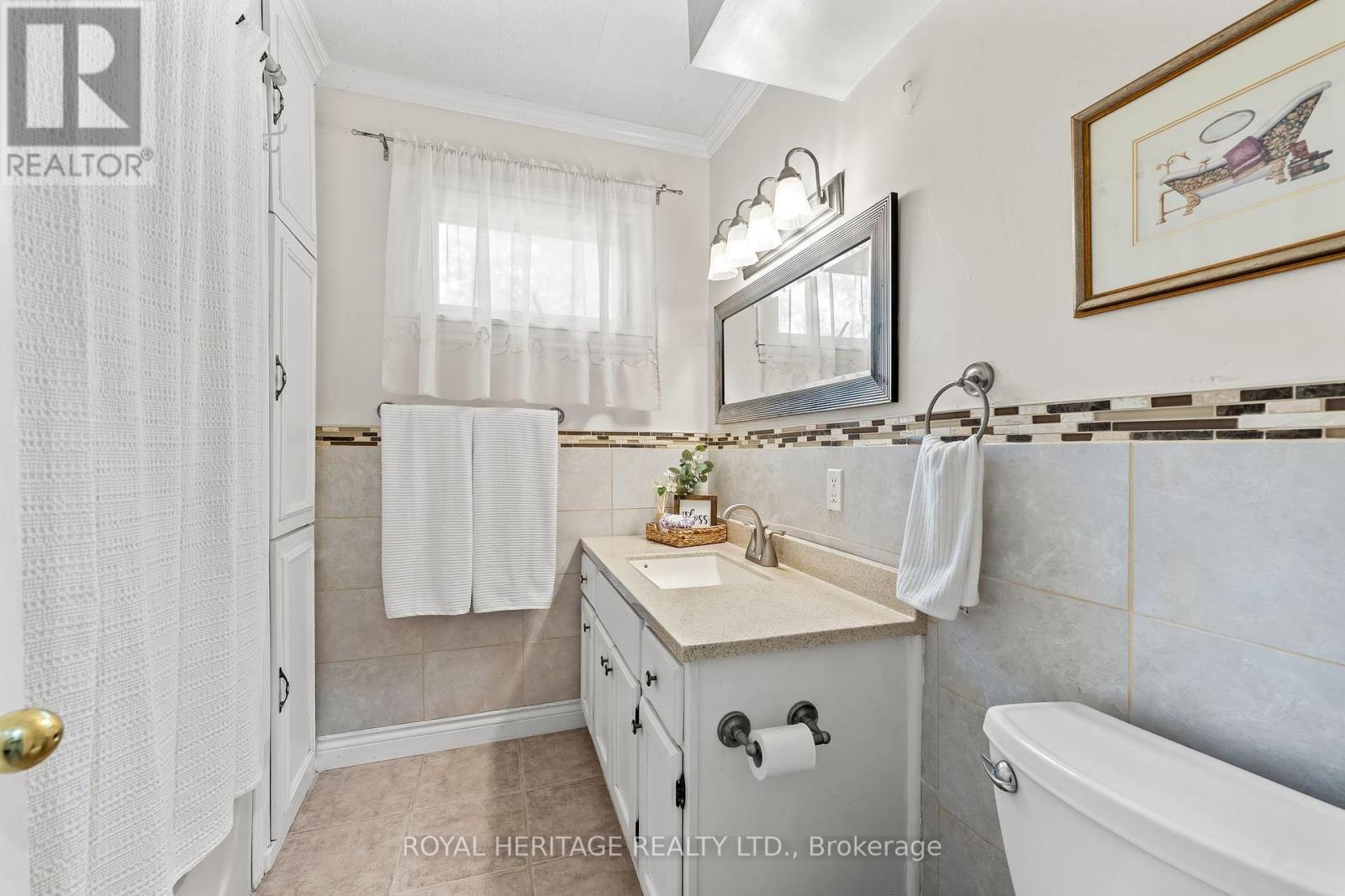 Photo 14 of 93 Ontario Street, Brighton ON