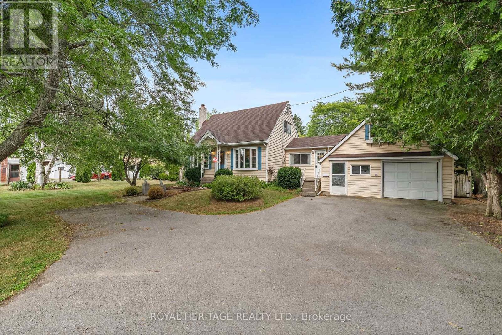 Photo 2 of 93 Ontario Street, Brighton ON