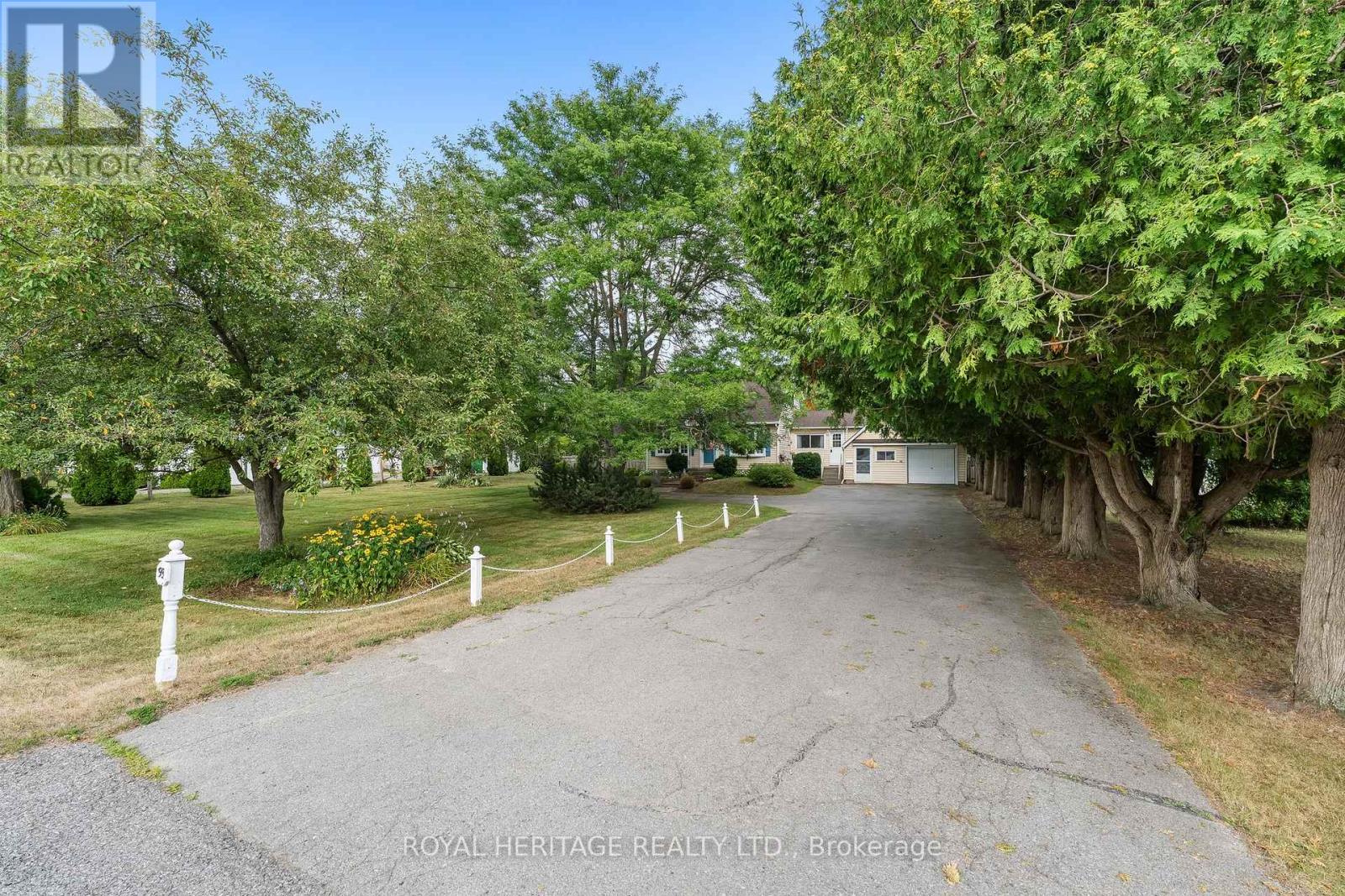 Photo 5 of 93 Ontario Street, Brighton ON