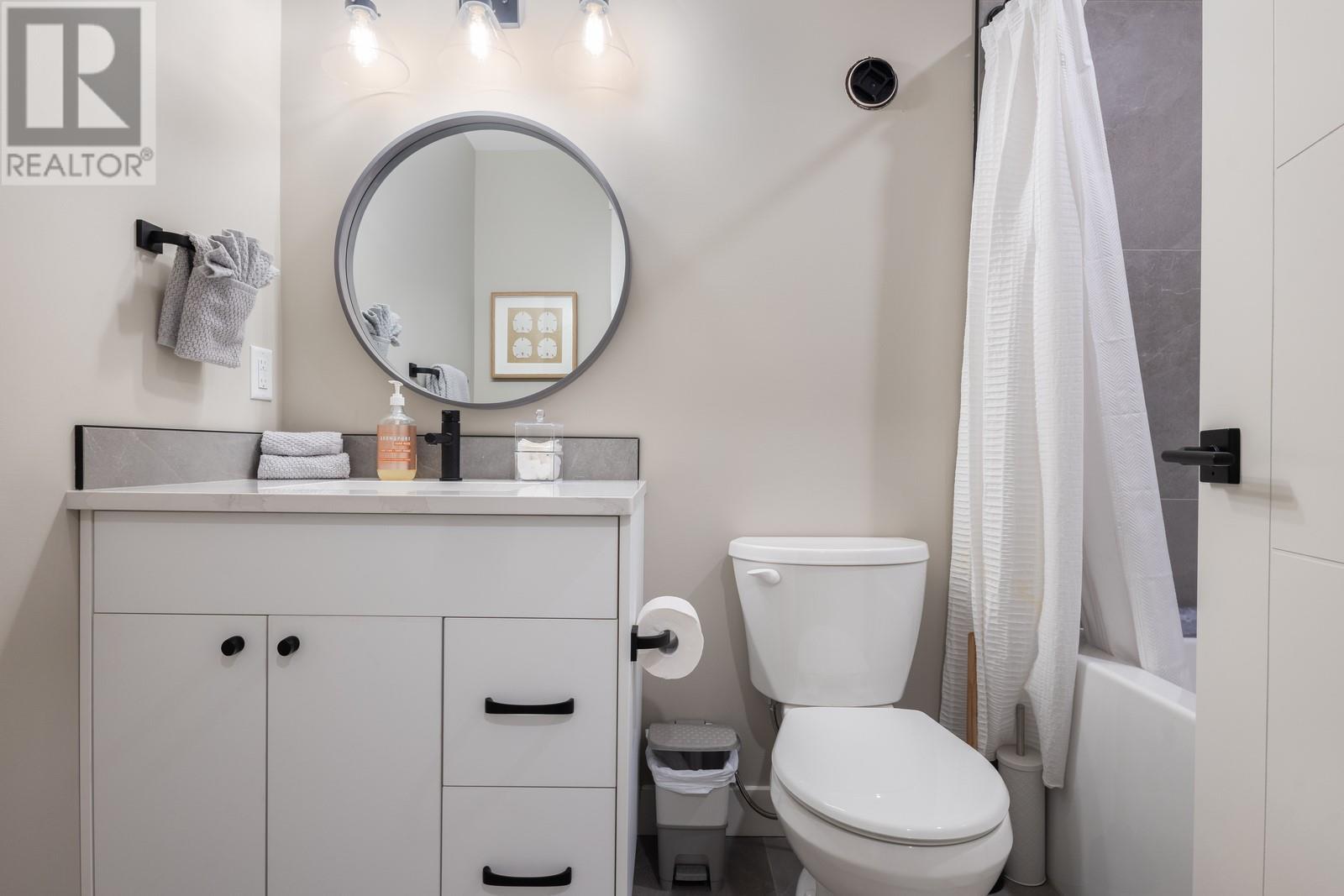 3220 Hilltown Drive Unit# 20, Kelowna