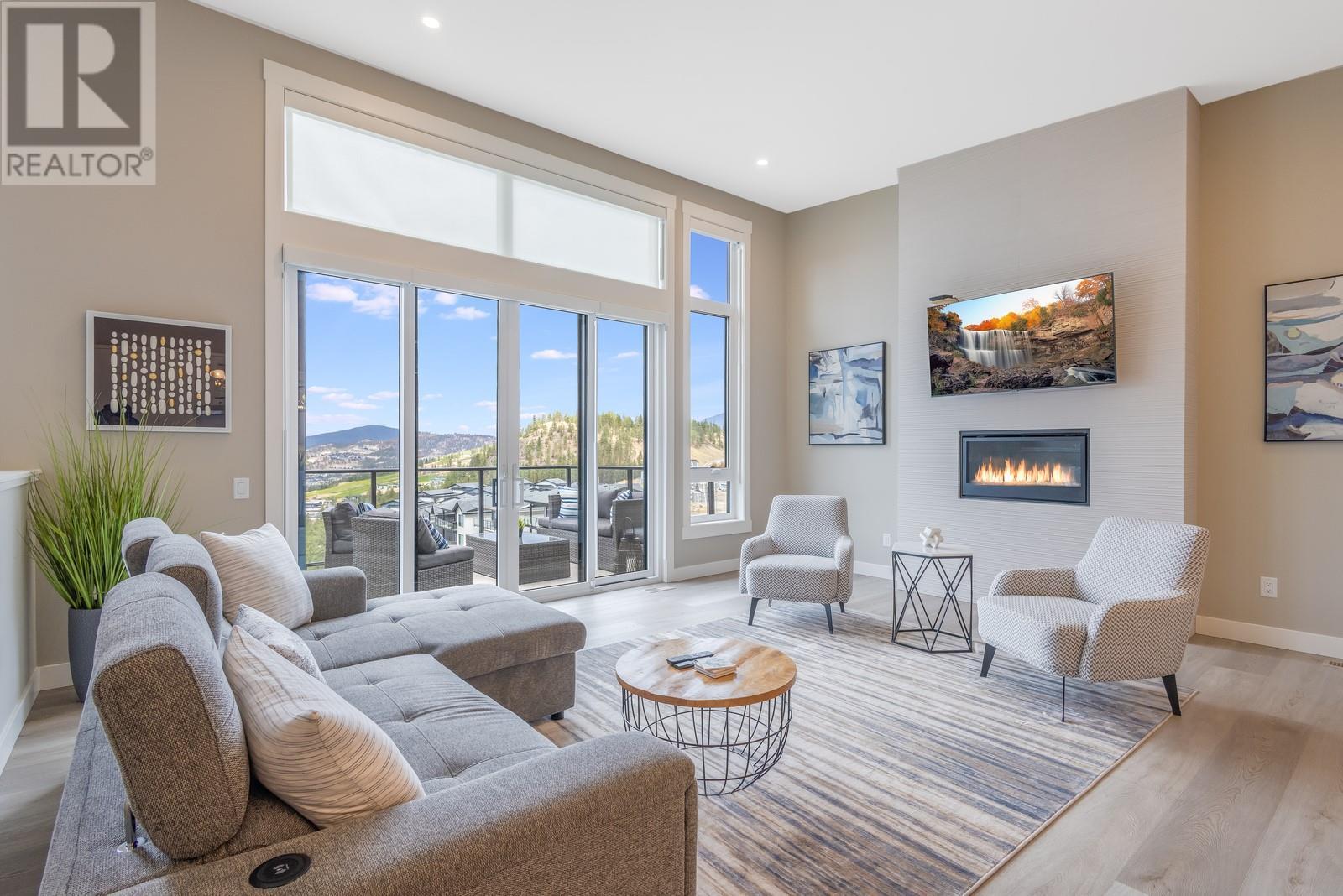 3220 Hilltown Drive Unit# 20, Kelowna