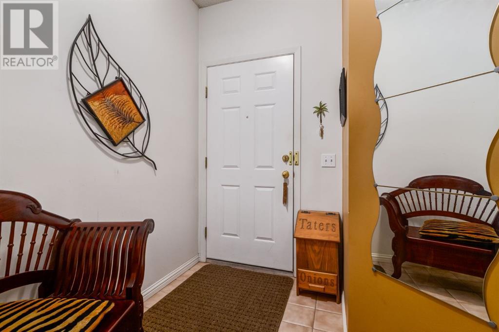 Single Family House for Sale in   Sirocco Drive SW Signal Hill Calgary 