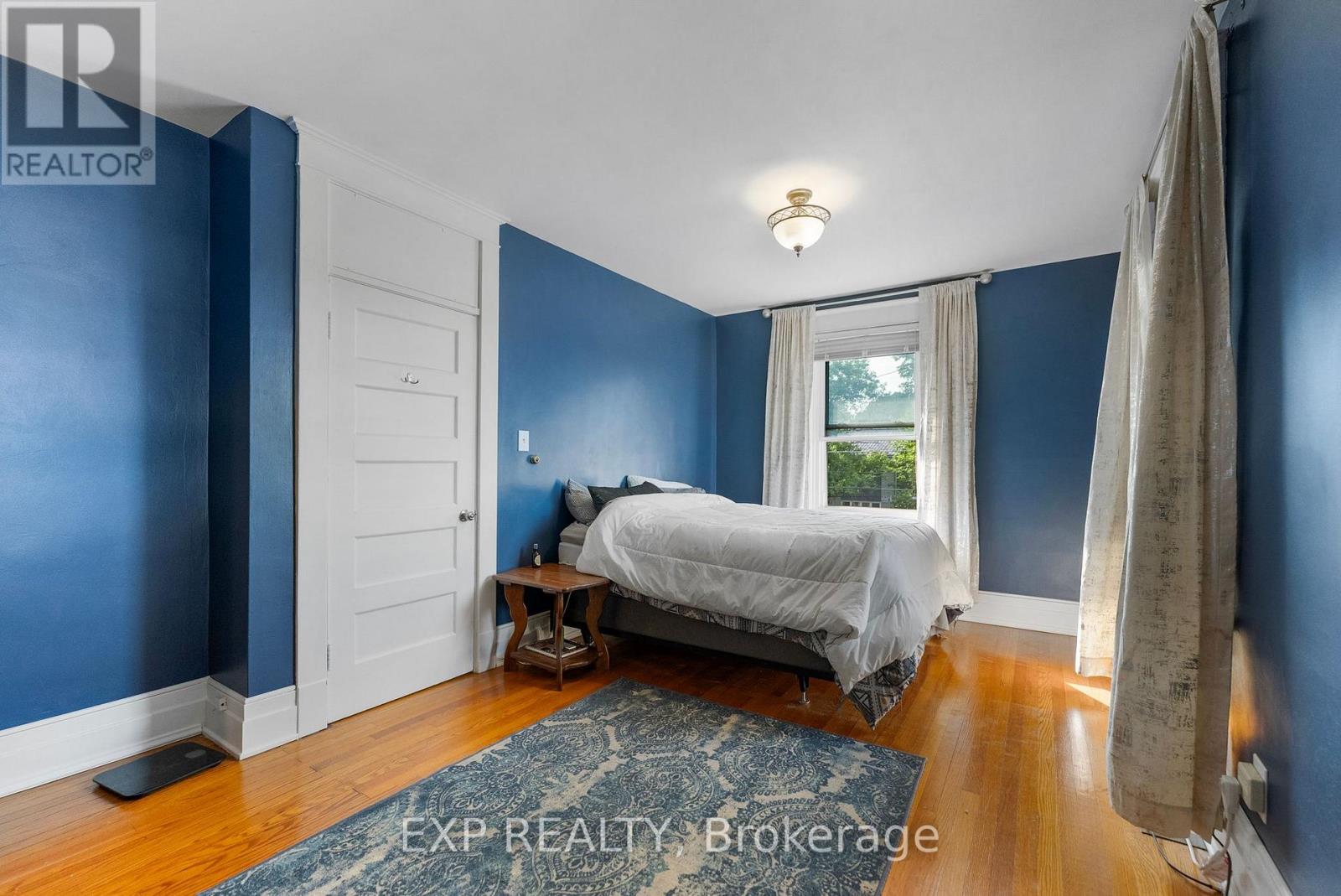 Photo 27 of 48 Hall Avenue E, Renfrew ON