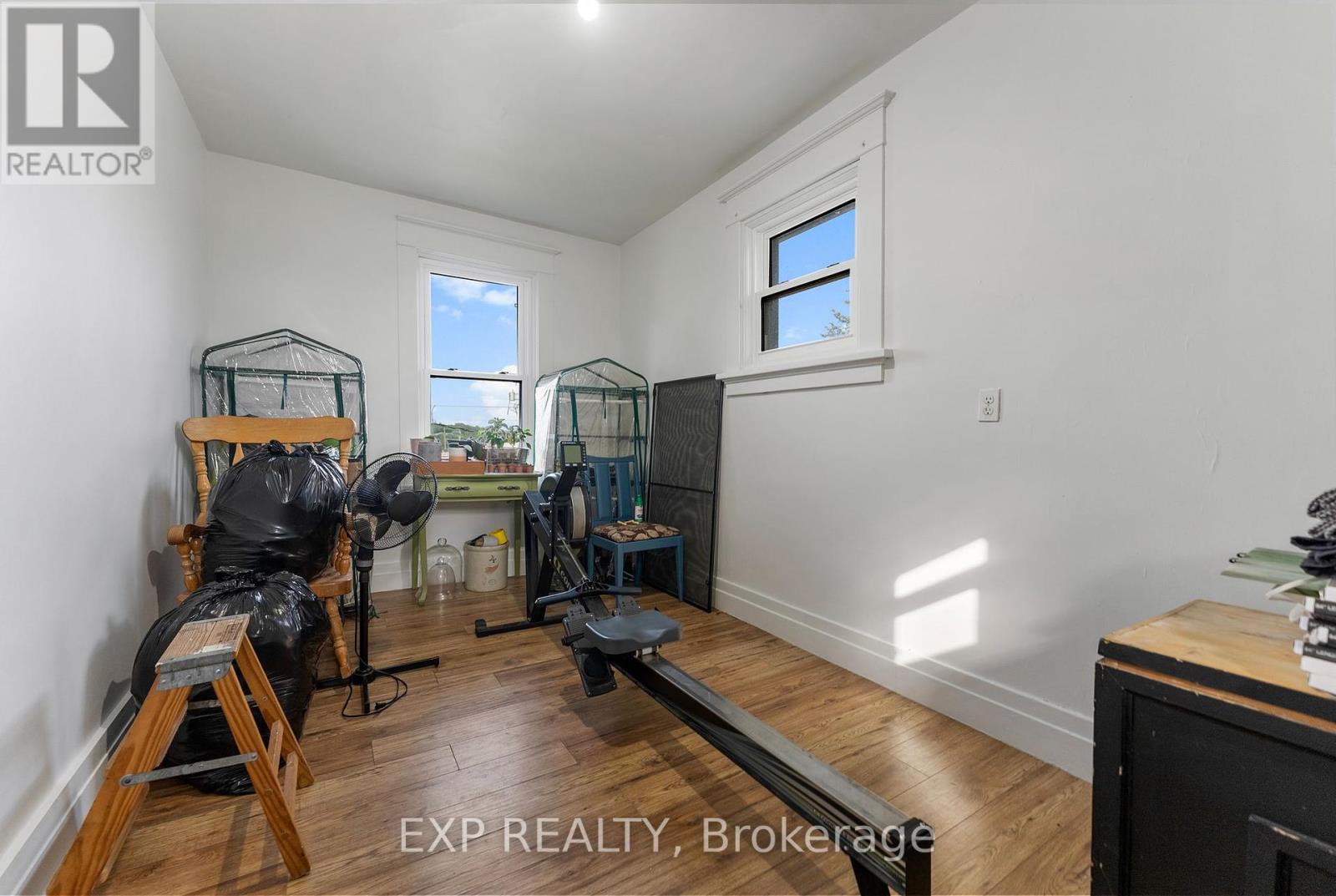 Photo 37 of 48 Hall Avenue E, Renfrew ON