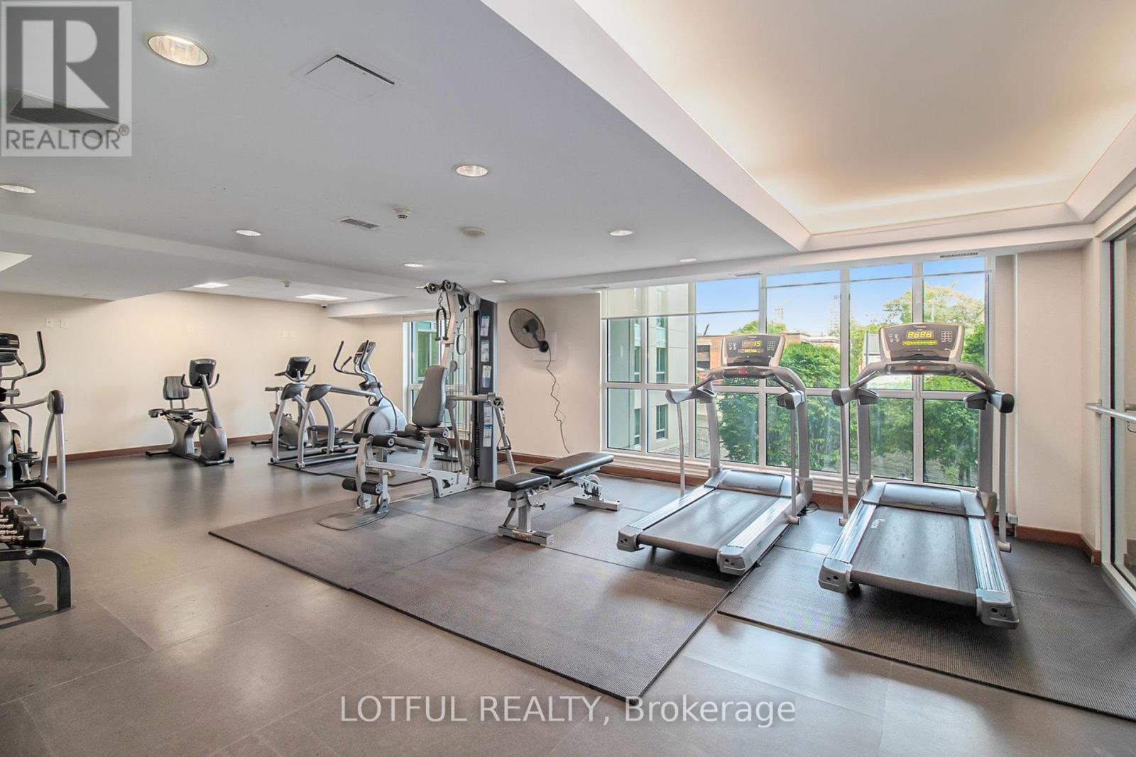 Photo 24 of 1703 234 Rideau Street, Ottawa ON