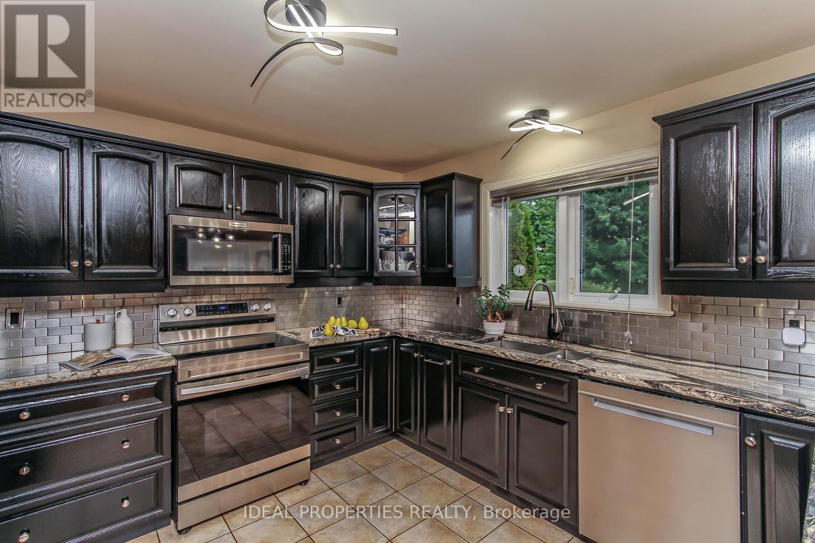 Photo 44 of 208 Pine Ridge Drive, Beckwith ON