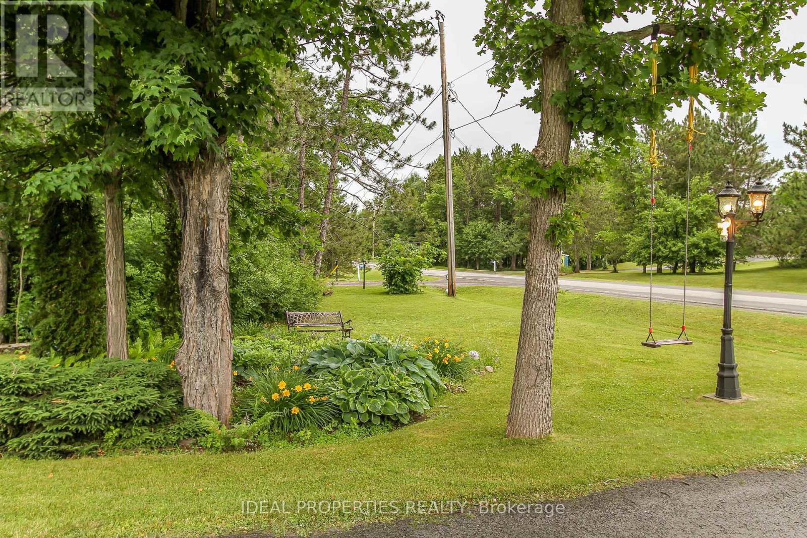 Photo 7 of 208 Pine Ridge Drive, Beckwith ON