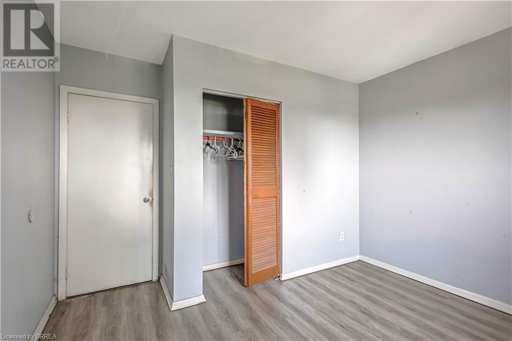 Photo 1 of 503 West Street, Brantford ON