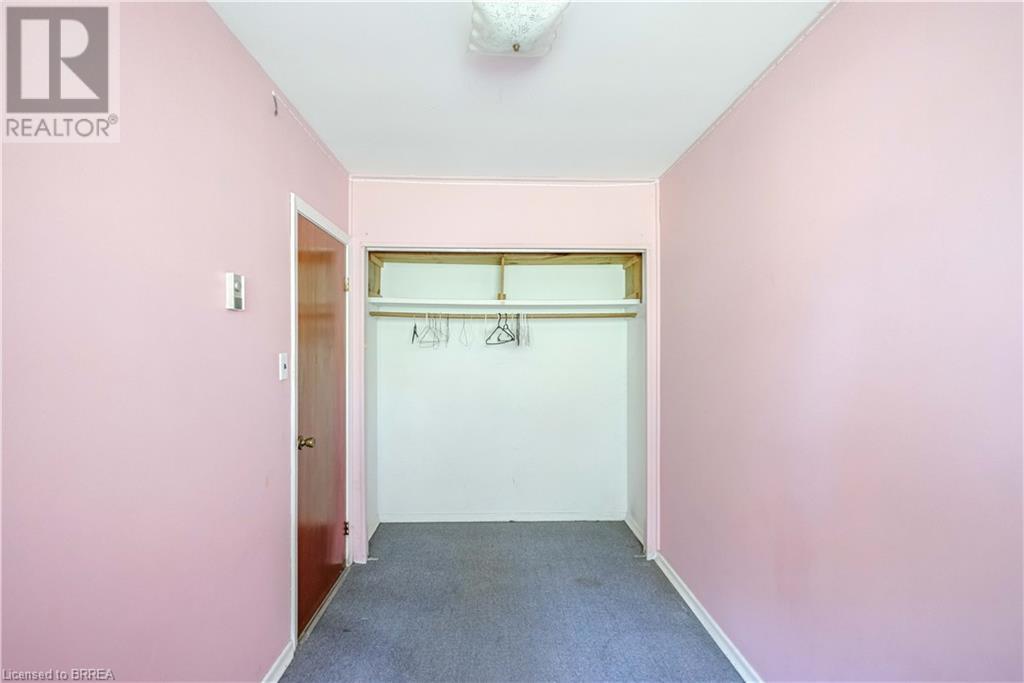 Photo 11 of 503 West Street, Brantford ON