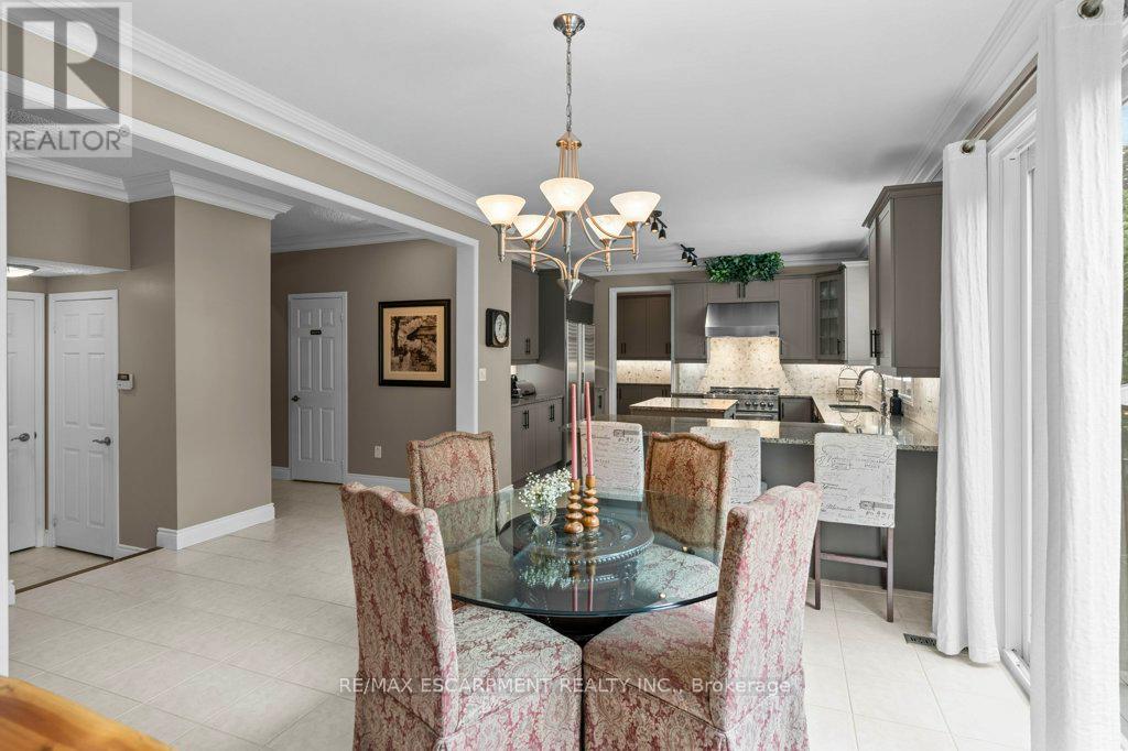 Photo 40 of 1560 Rixon Way, Milton ON
