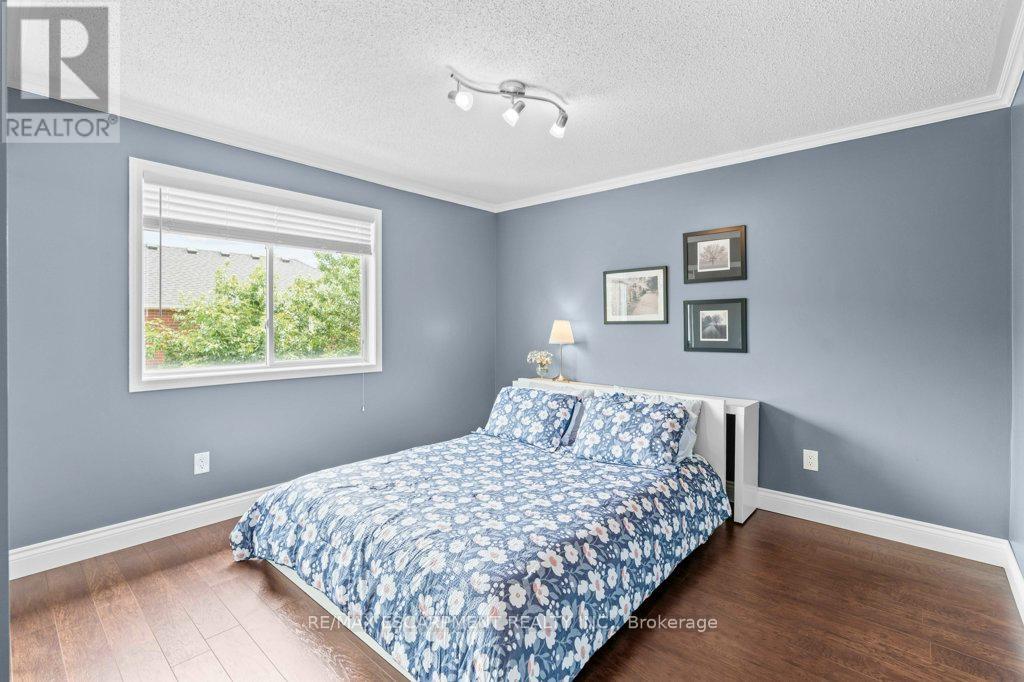 Photo 46 of 1560 Rixon Way, Milton ON
