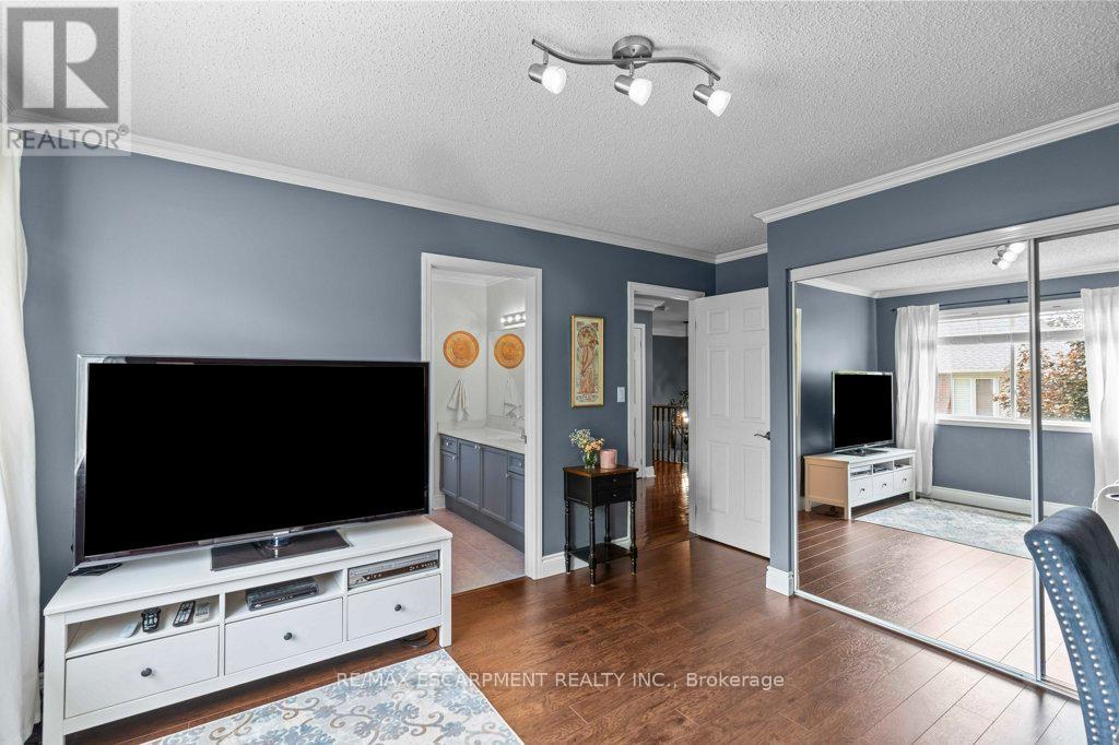 Photo 48 of 1560 Rixon Way, Milton ON