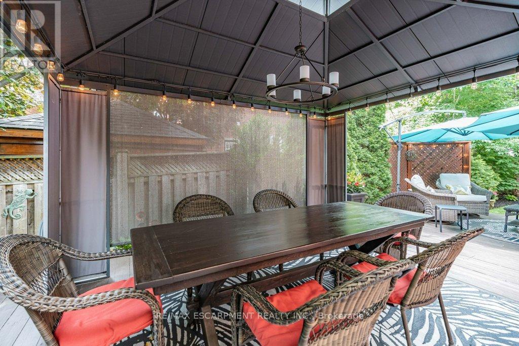 Photo 17 of 1560 Rixon Way, Milton ON