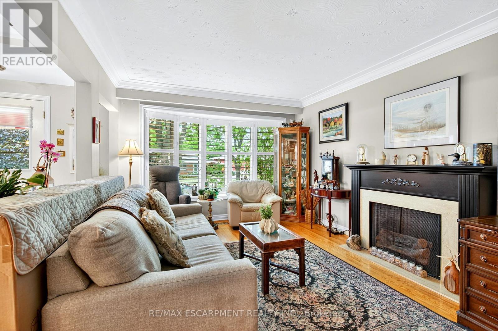 Photo 38 of 593 Braemore Road, Burlington ON