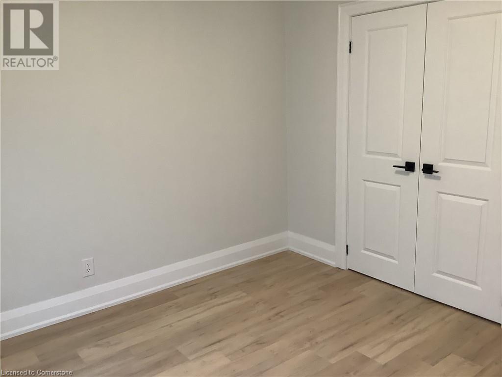 Photo 12 of 229 West 18th Street, Hamilton ON