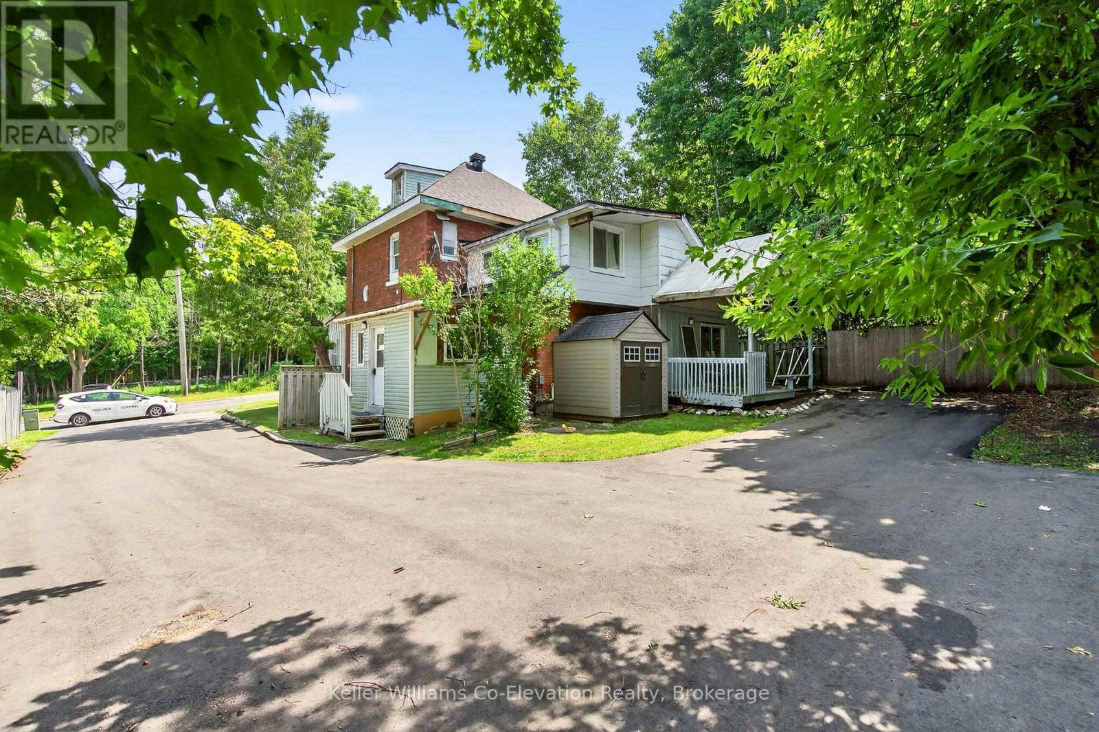 Photo 1 of 224 4th Street, Midland ON