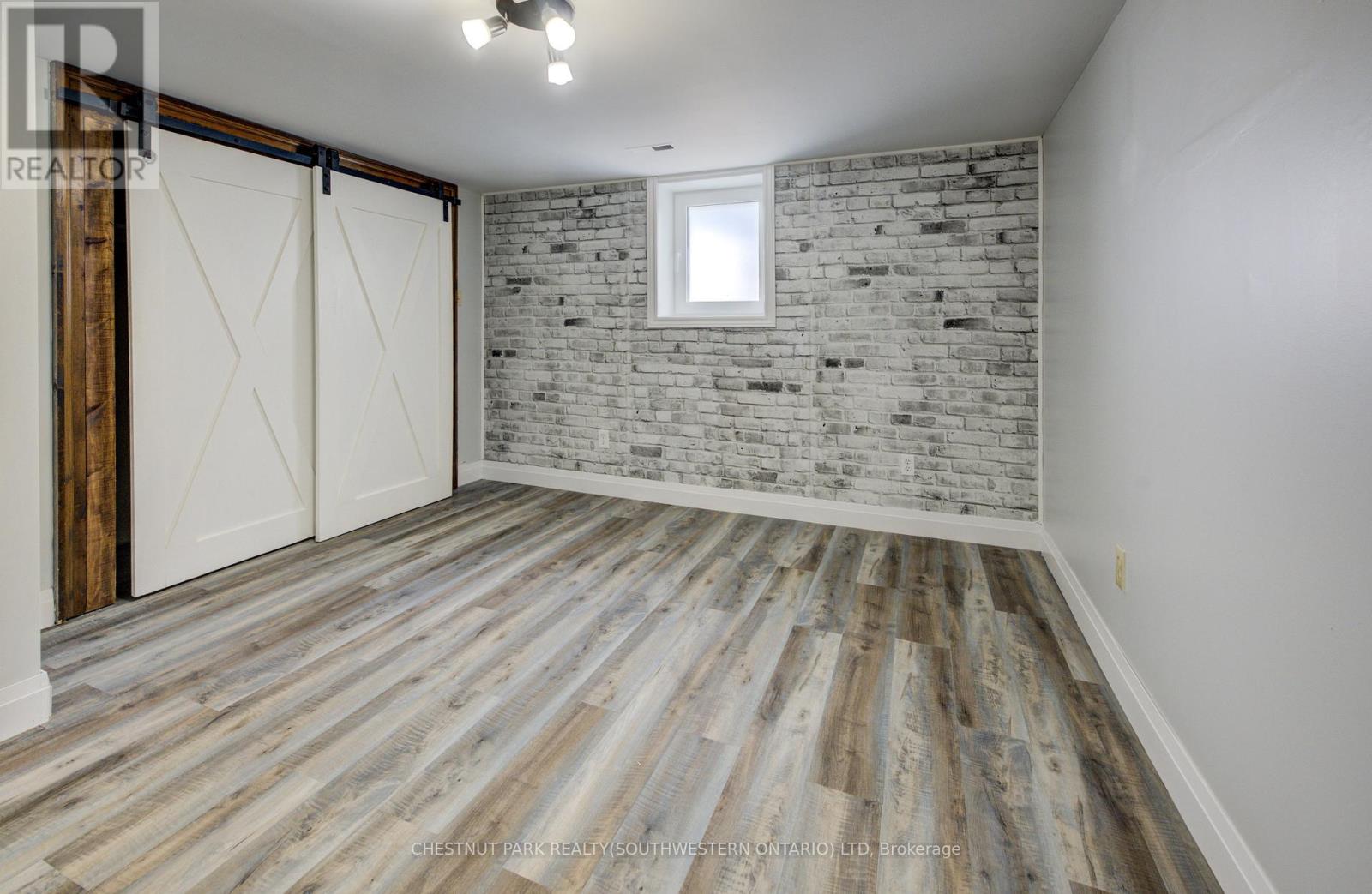 Photo 12 of B 88 Glen Lake Crescent, Kitchener ON